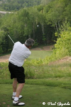 Le Diable # 6 205 yard par 3 - Mike sticks it - to within 3 putt range
