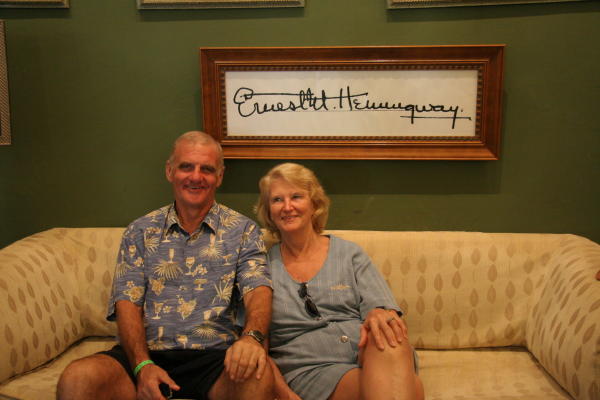 In the lobby of the Ambos Mundos