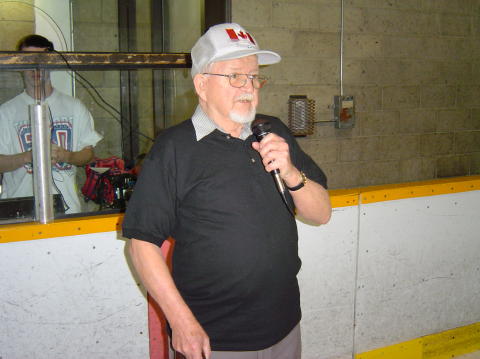 Horace singing the anthems